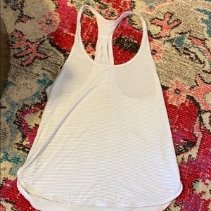 Lululemon scalloped hem tank